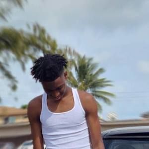 Meet your Posher, Tye